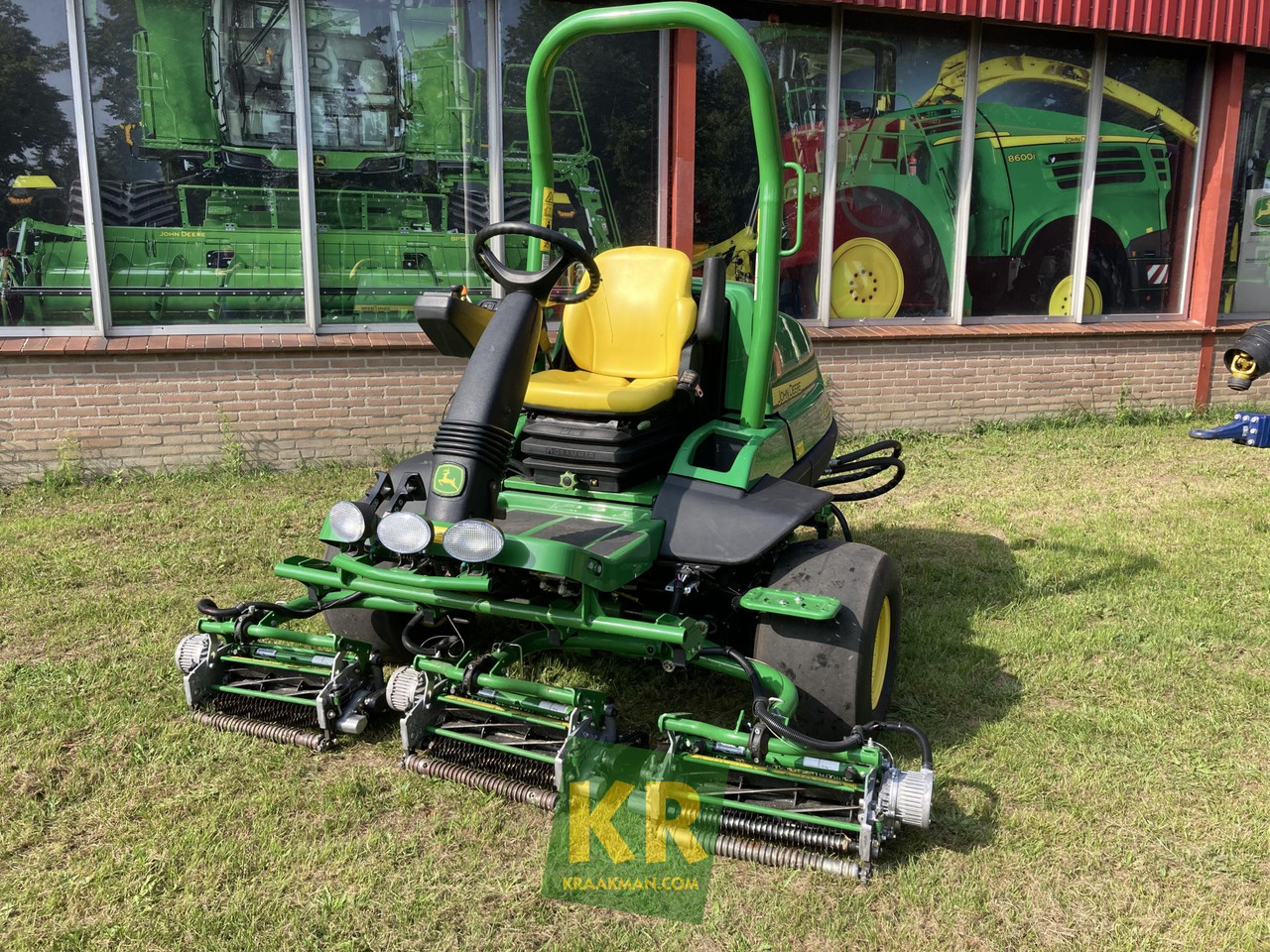 John Deere 8000A E-CUT - Motofaucheuse: photos 3 John Deere 8000A E-CUT - Motofaucheuse: photos 3