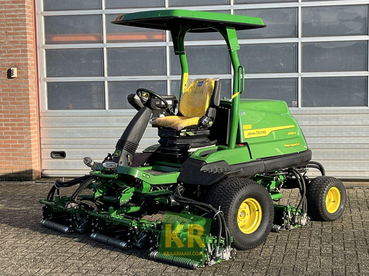 John Deere 8700A - Motofaucheuse: photos 1 John Deere 8700A - Motofaucheuse: photos 1