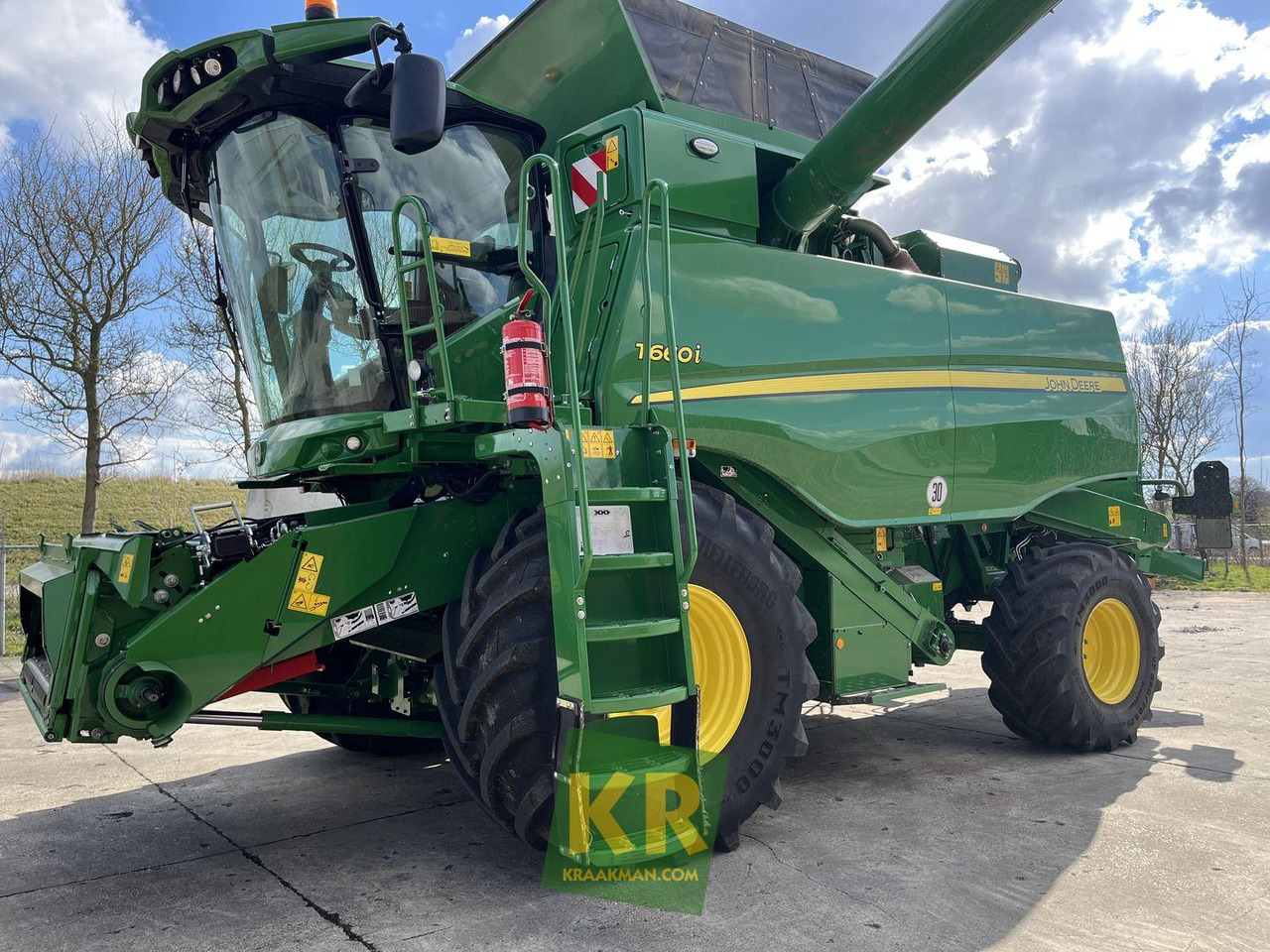 John Deere T660 - Moissonneuse-batteuse: photos 1 John Deere T660 - Moissonneuse-batteuse: photos 1