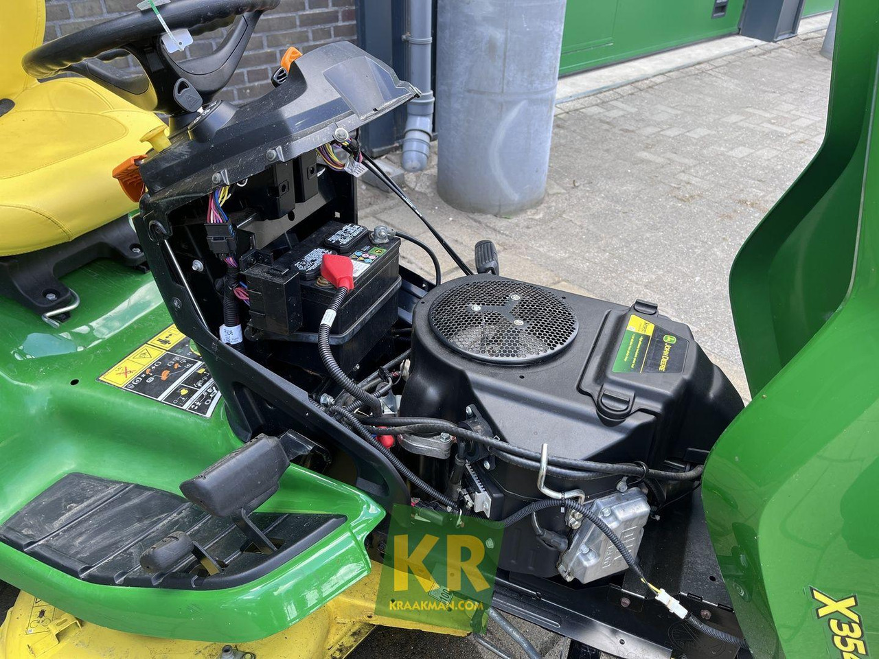 John Deere X354 - Motofaucheuse: photos 5 John Deere X354 - Motofaucheuse: photos 5