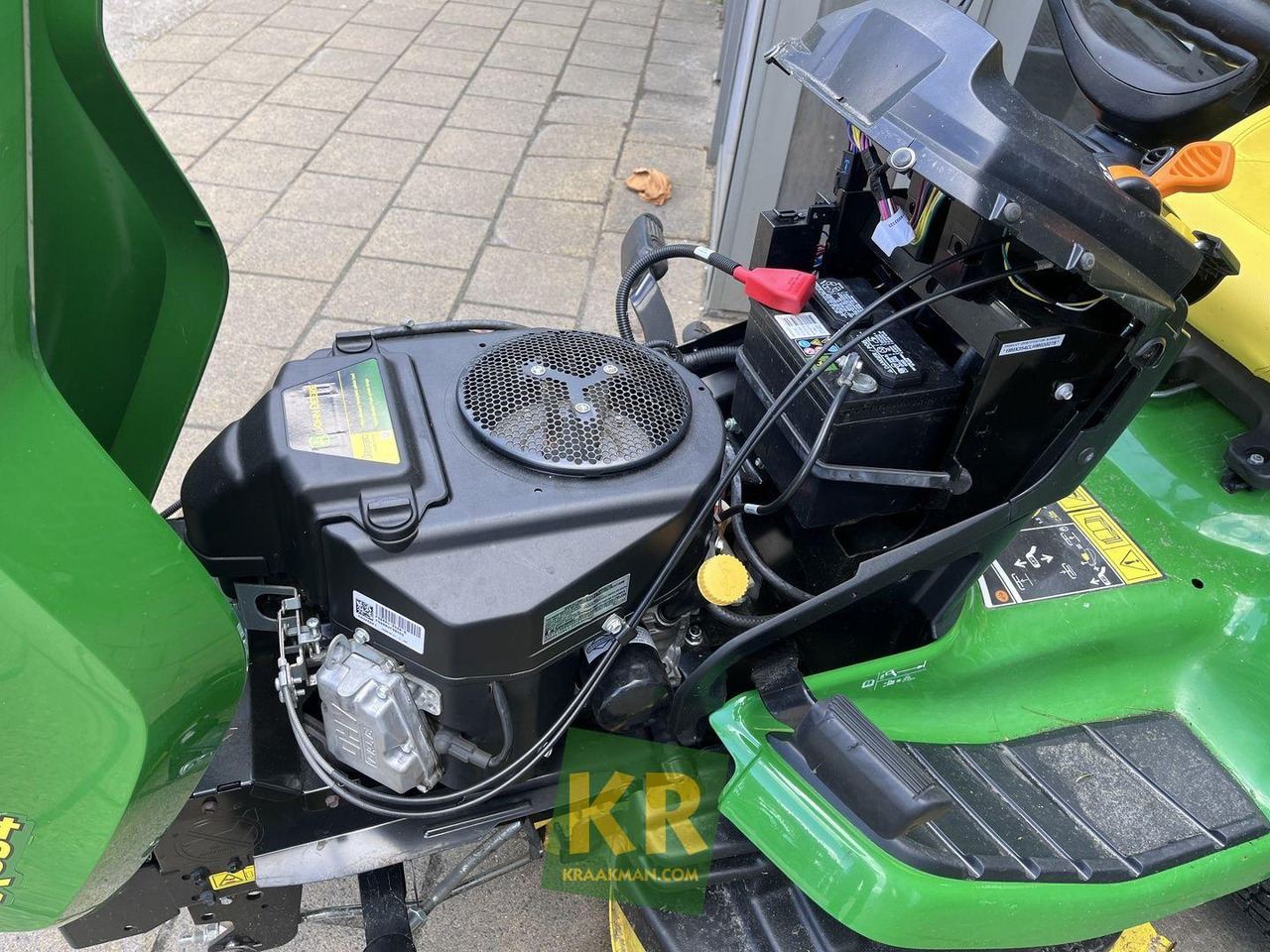 John Deere X354 - Motofaucheuse: photos 3 John Deere X354 - Motofaucheuse: photos 3