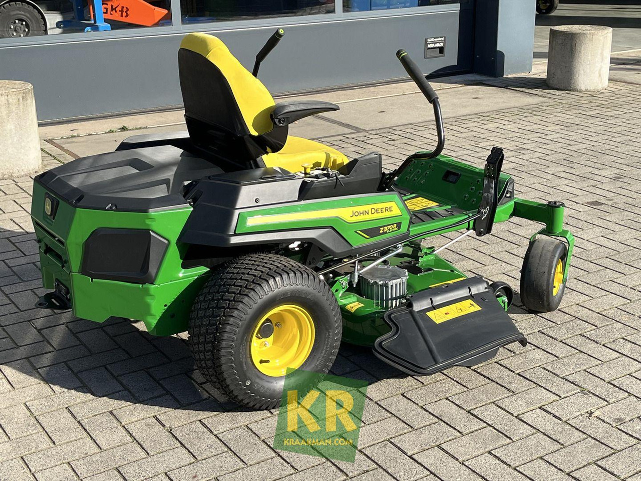 John Deere Z370R ELECTRIC - Motofaucheuse: photos 4 John Deere Z370R ELECTRIC - Motofaucheuse: photos 4