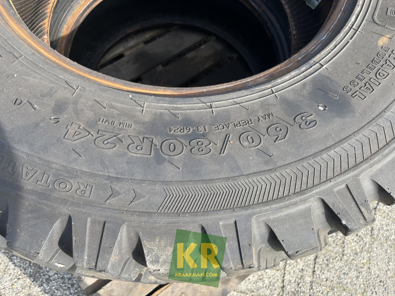 Onbekend merk Nokian 360/80R24 Tri 2 - Pneu pour Machine agricole: photos 3 Onbekend merk Nokian 360/80R24 Tri 2 - Pneu pour Machine agricole: photos 3