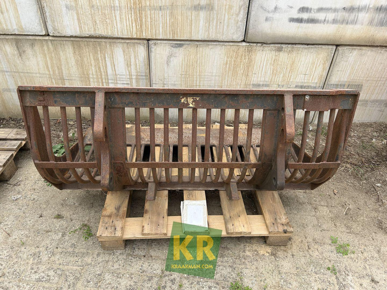 PUINRIEK Kramer - Godet de tri pour Engins de chantier: photos 1 PUINRIEK Kramer - Godet de tri pour Engins de chantier: photos 1