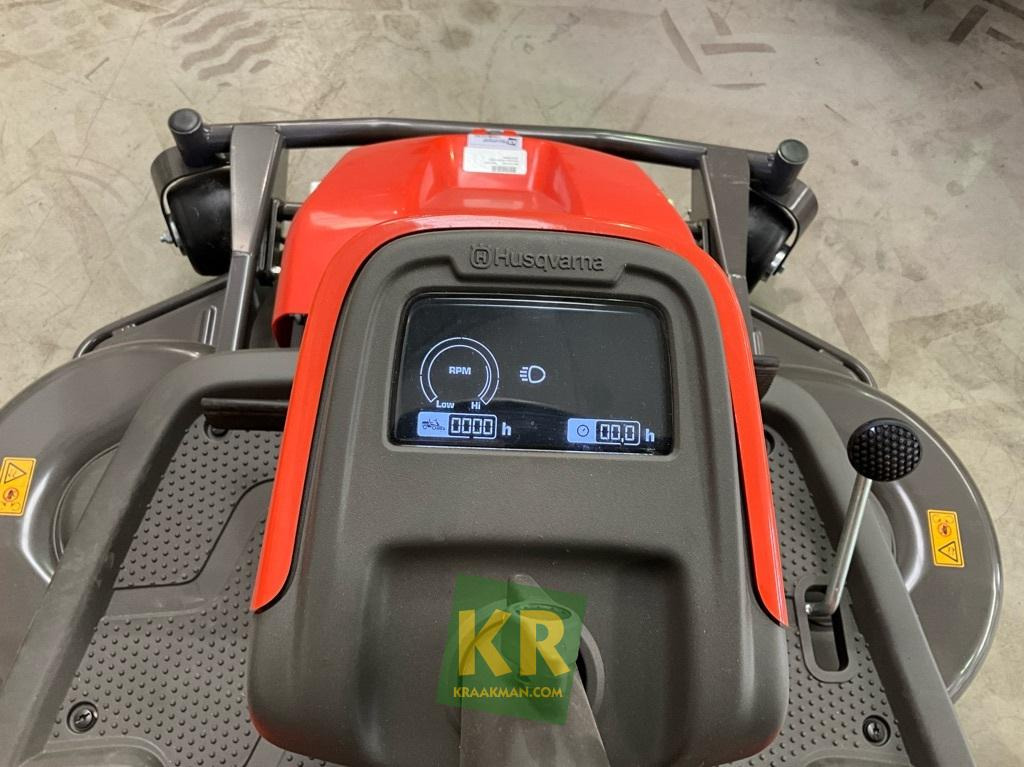 R318X Husqvarna - Motofaucheuse: photos 3 R318X Husqvarna - Motofaucheuse: photos 3