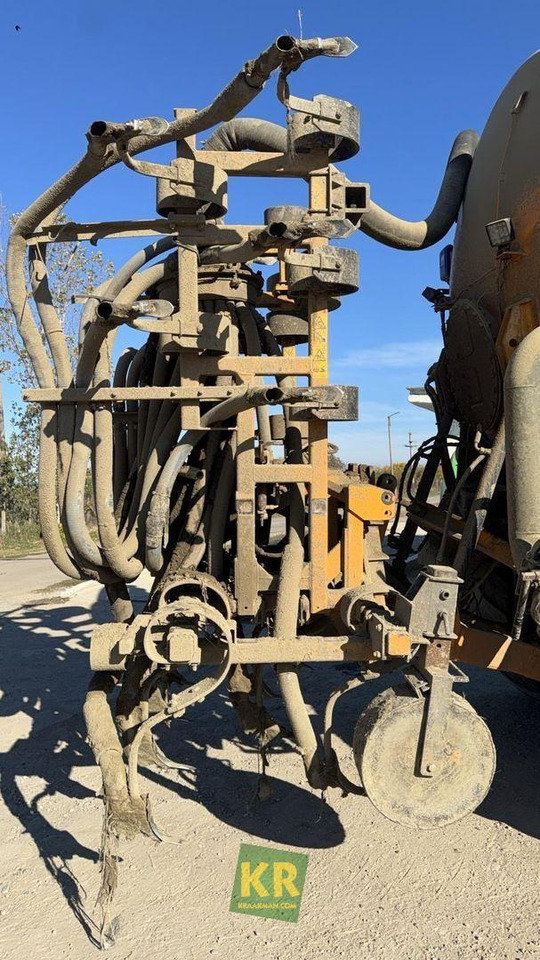 Veenhuis VMA 5.70 - Enfouisseur à dents: photos 1 Veenhuis VMA 5.70 - Enfouisseur à dents: photos 1