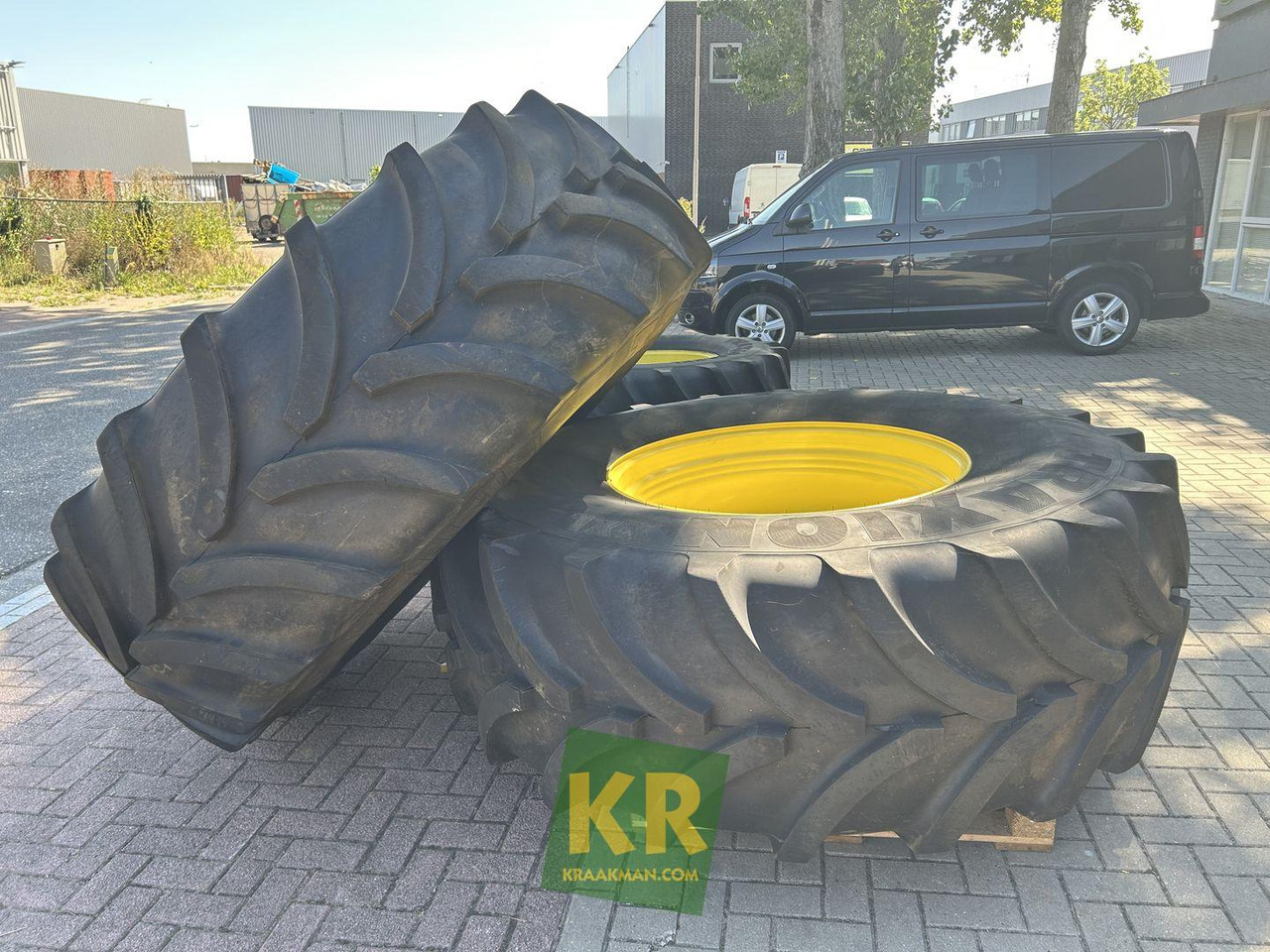 Vredestein Banden Vredestein - Roue complète pour Machine agricole: photos 3 Vredestein Banden Vredestein - Roue complète pour Machine agricole: photos 3