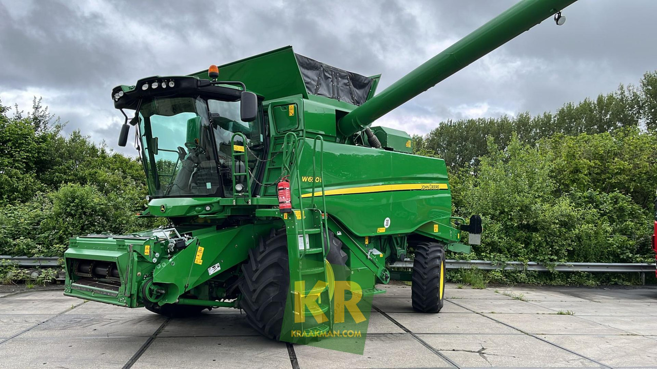 W650 John Deere - Moissonneuse-batteuse: photos 1 W650 John Deere - Moissonneuse-batteuse: photos 1