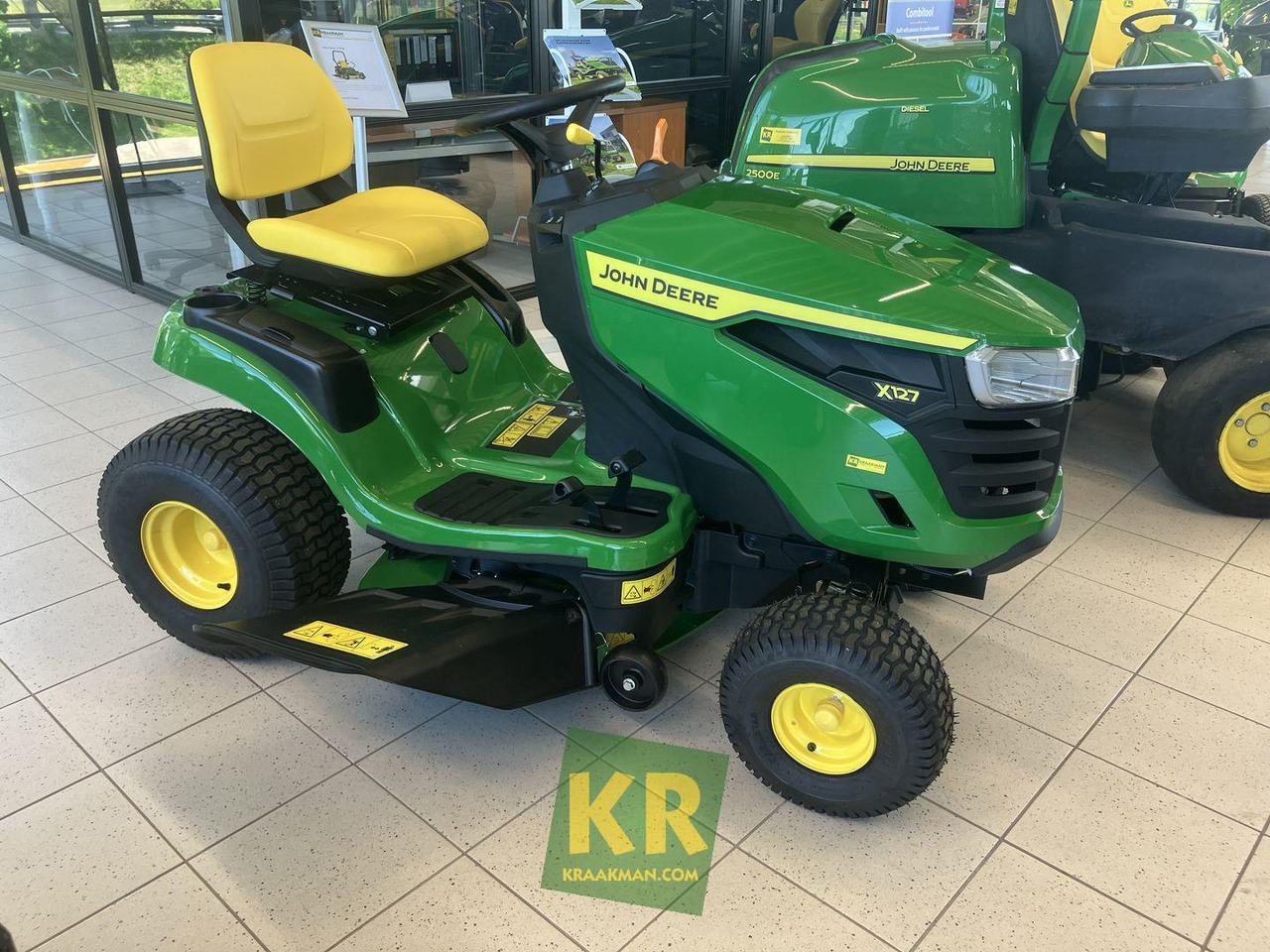 X127 John Deere - Motofaucheuse: photos 2 X127 John Deere - Motofaucheuse: photos 2