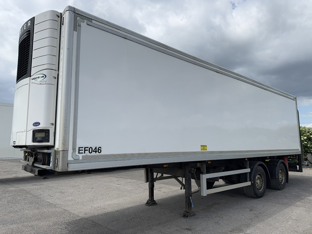 2012 Montracon 10.4m Tandem Refrigerated Trailer - Semi-remorque frigorifique: photos 1 2012 Montracon 10.4m Tandem Refrigerated Trailer - Semi-remorque frigorifique: photos 1