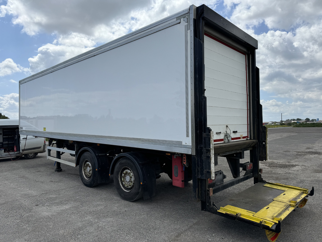 2012 Montracon 10.4m Tandem Refrigerated Trailer - Semi-remorque frigorifique: photos 2 2012 Montracon 10.4m Tandem Refrigerated Trailer - Semi-remorque frigorifique: photos 2