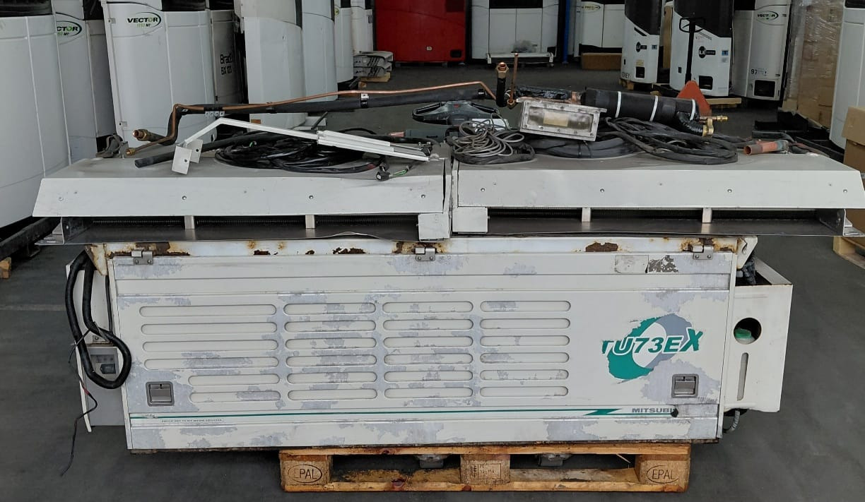 Mitsubishi – TU73EX S/N :182700031BL - Unité réfrigéré: photos 1 Mitsubishi – TU73EX S/N :182700031BL - Unité réfrigéré: photos 1