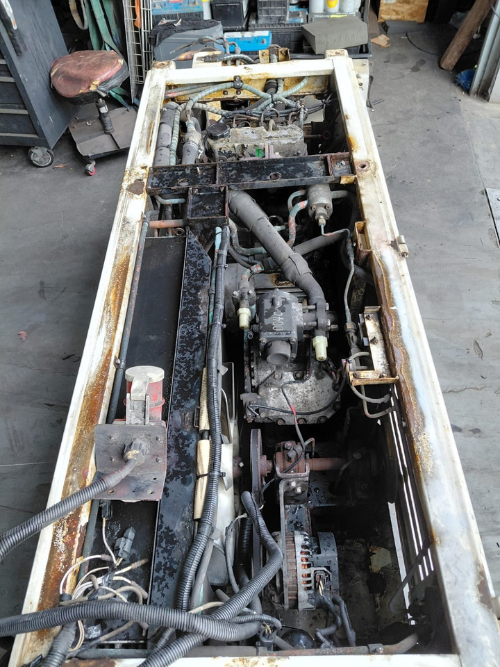 Mitsubishi – TU73EX S/N :182700031BL - Unité réfrigéré: photos 4 Mitsubishi – TU73EX S/N :182700031BL - Unité réfrigéré: photos 4