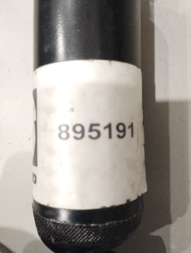 AMORTYZATOR FOTELA MAN MERCEDES SCANIA 895191 SABO - Cabine et intérieur: photos 2 AMORTYZATOR FOTELA MAN MERCEDES SCANIA 895191 SABO - Cabine et intérieur: photos 2