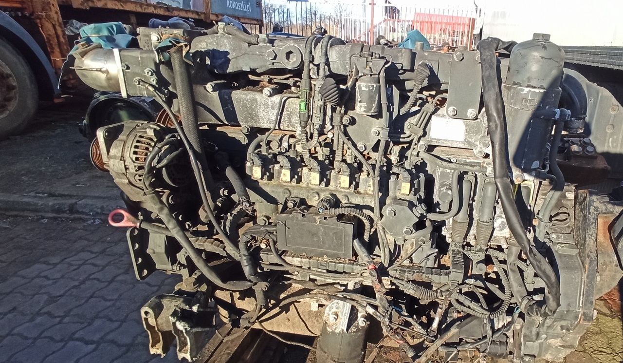 DAF PACCAR CF 75 310 PR228S1 - Moteur et pièces pour Camion: photos 2 DAF PACCAR CF 75 310 PR228S1 - Moteur et pièces pour Camion: photos 2