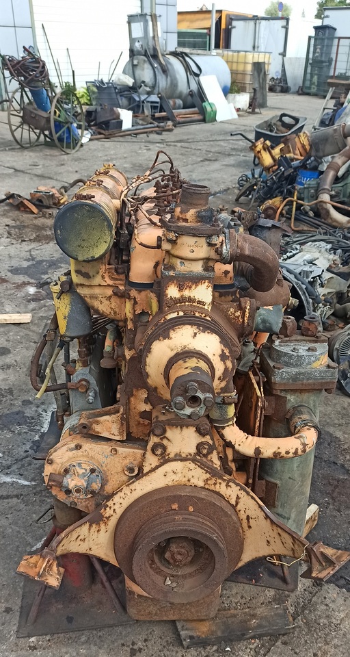 Henschel 6 R 1215 PARTS ENGINE - Moteur pour Engins de chantier: photos 3 Henschel 6 R 1215 PARTS ENGINE - Moteur pour Engins de chantier: photos 3