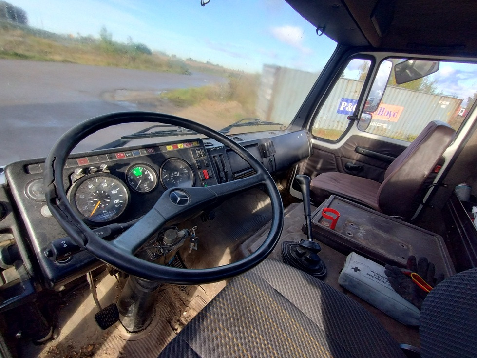 MERCEDES-BENZ 1620 - Châssis cabine: photos 5 MERCEDES-BENZ 1620 - Châssis cabine: photos 5