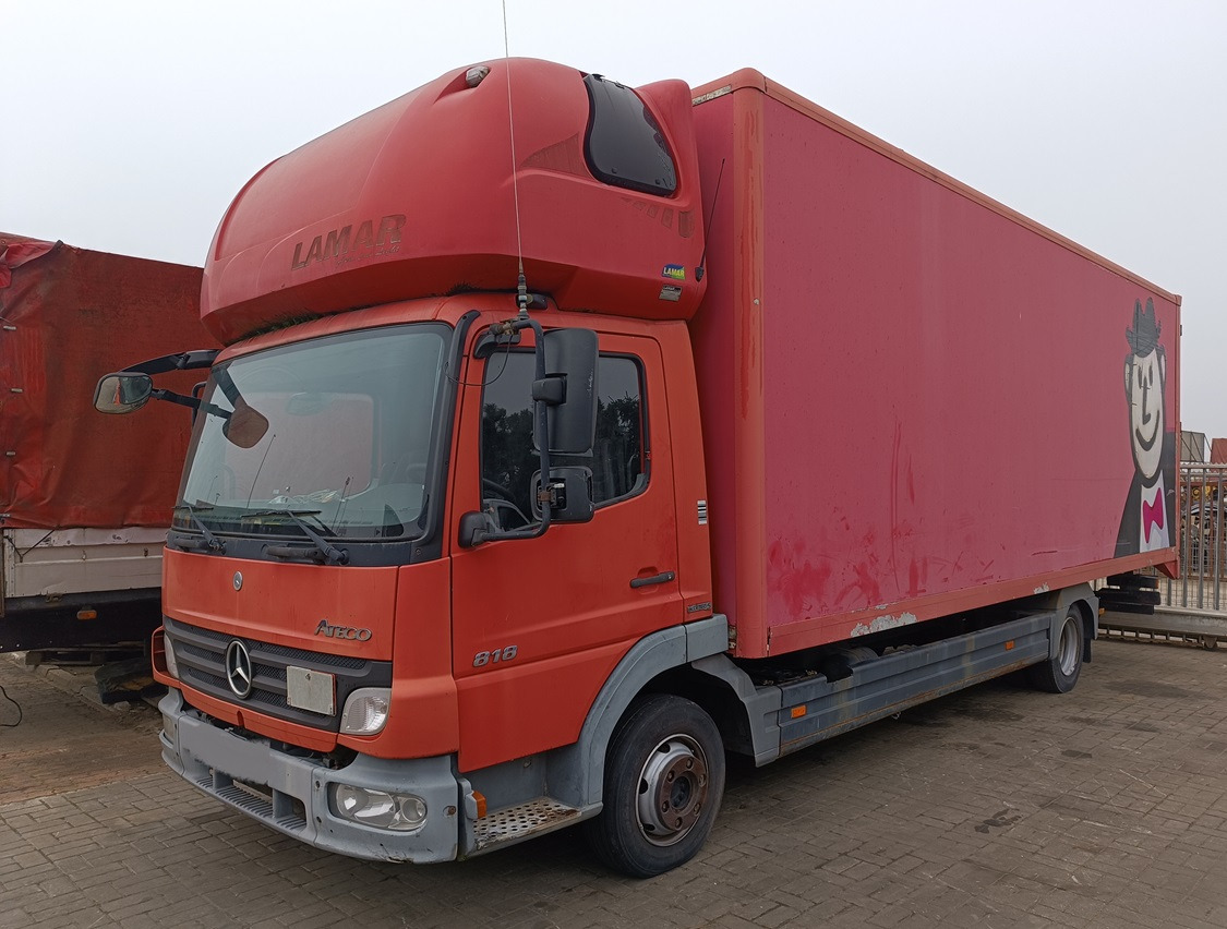 MERCEDES-BENZ ATEGO II 818 - Camion fourgon: photos 1 MERCEDES-BENZ ATEGO II 818 - Camion fourgon: photos 1
