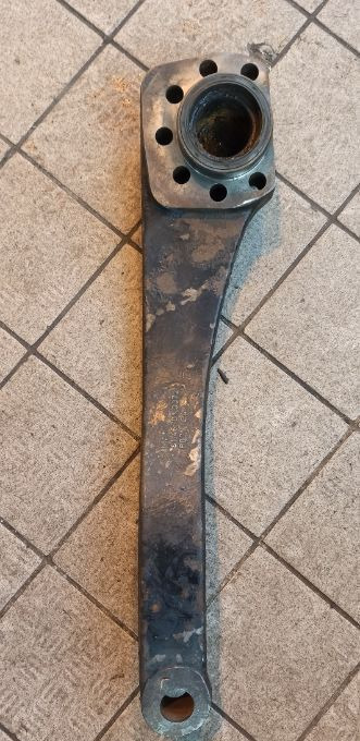 WĄS ZWROTNICY DOLNY PRAWY DRĄŻKA PRZOD NAPED MAN F90 F2000 TG TGA TGS TGX 4X4 6X6 8X6 8X8 CZĘŚCI - Essieu avant: photos 2 WĄS ZWROTNICY DOLNY PRAWY DRĄŻKA PRZOD NAPED MAN F90 F2000 TG TGA TGS TGX 4X4 6X6 8X6 8X8 CZĘŚCI - Essieu avant: photos 2