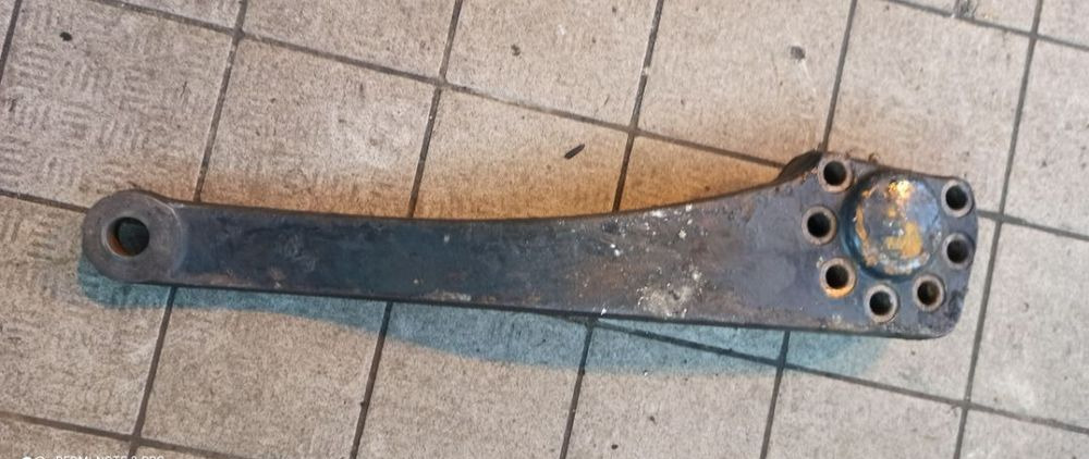 WĄS ZWROTNICY DOLNY PRAWY DRĄŻKA PRZOD NAPED MAN F90 F2000 TG TGA TGS TGX 4X4 6X6 8X6 8X8 CZĘŚCI - Essieu avant: photos 1 WĄS ZWROTNICY DOLNY PRAWY DRĄŻKA PRZOD NAPED MAN F90 F2000 TG TGA TGS TGX 4X4 6X6 8X6 8X8 CZĘŚCI - Essieu avant: photos 1