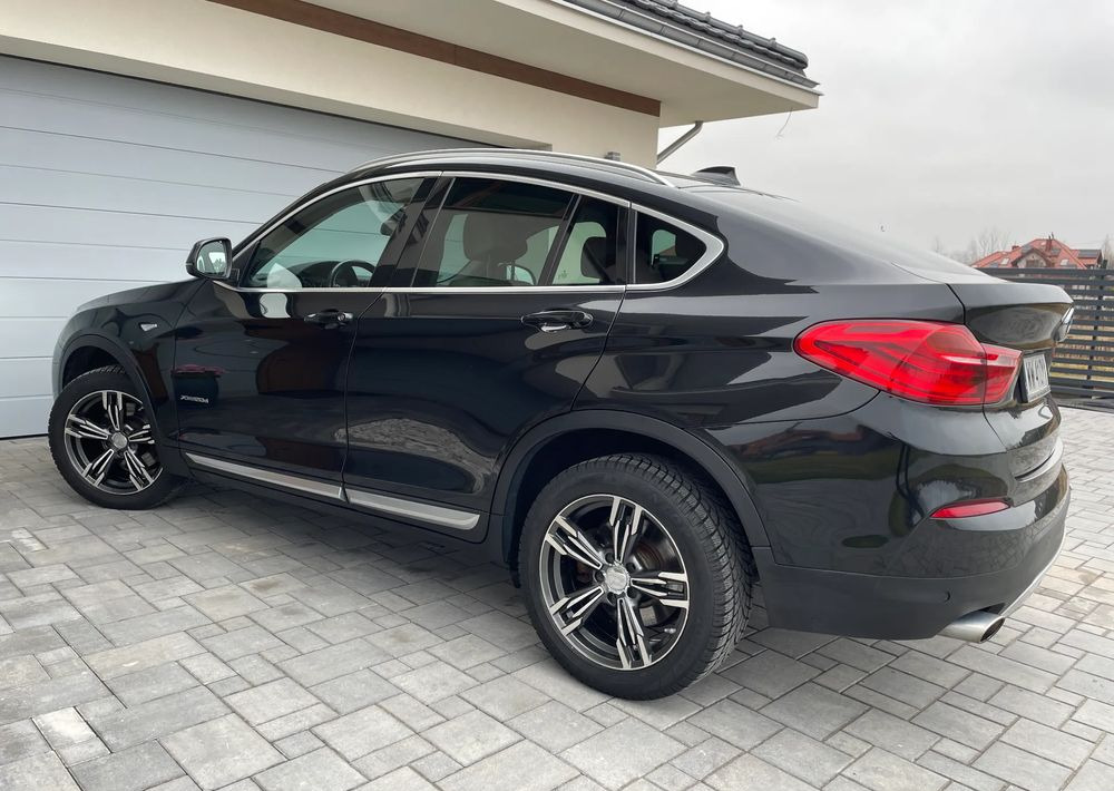 BMW X4 xDrive20d - Voiture: photos 3 BMW X4 xDrive20d - Voiture: photos 3