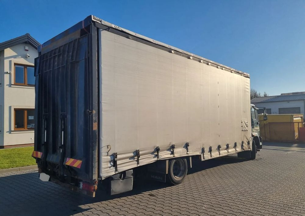 MAN LE 15 220 - Remorqueuse: photos 5 MAN LE 15 220 - Remorqueuse: photos 5