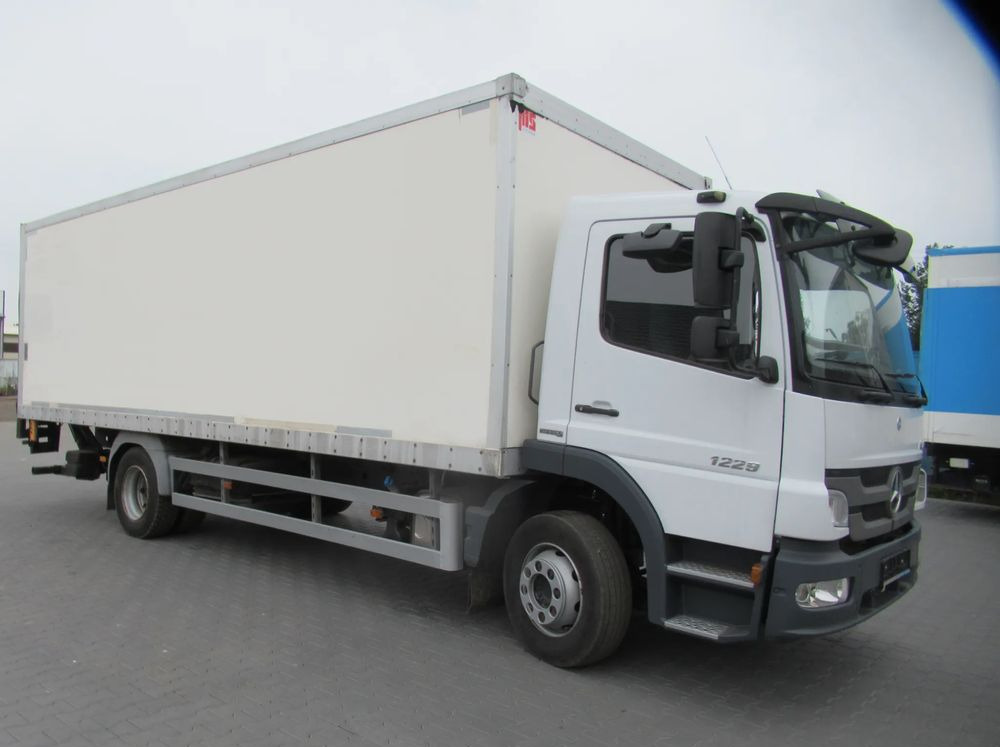 Mercedes-Benz Atego 1224 - Camion frigorifique: photos 2 Mercedes-Benz Atego 1224 - Camion frigorifique: photos 2