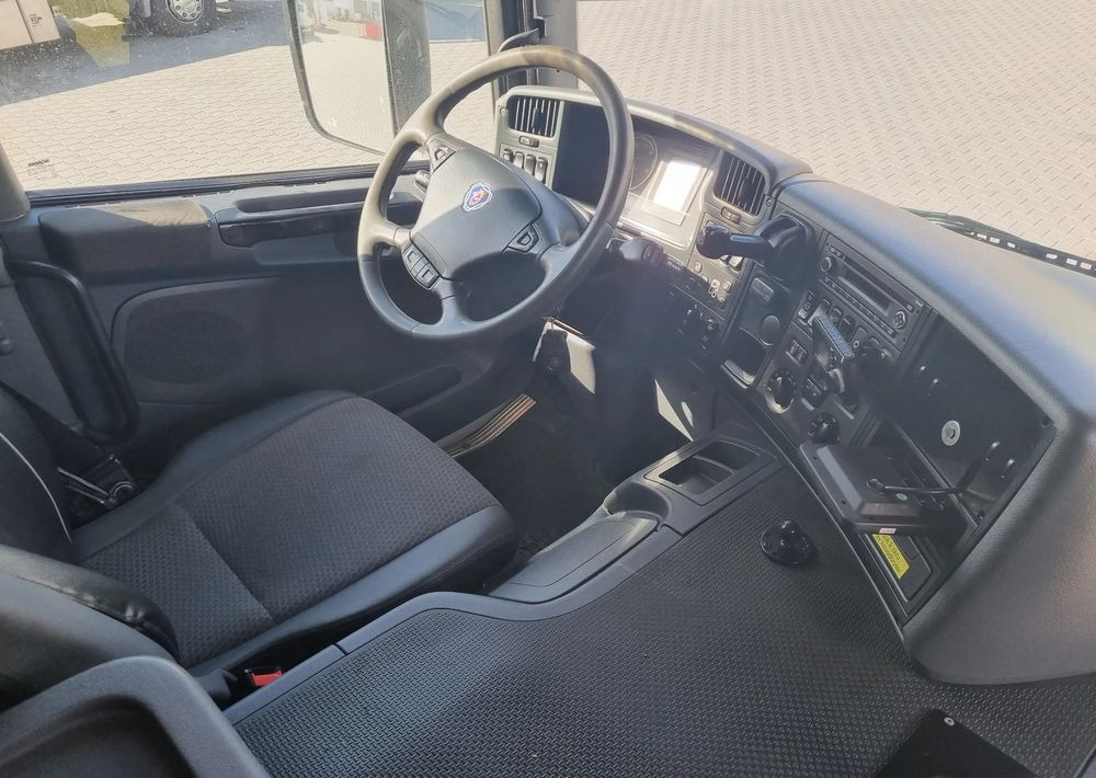 Scania P360 - Châssis cabine: photos 5 Scania P360 - Châssis cabine: photos 5