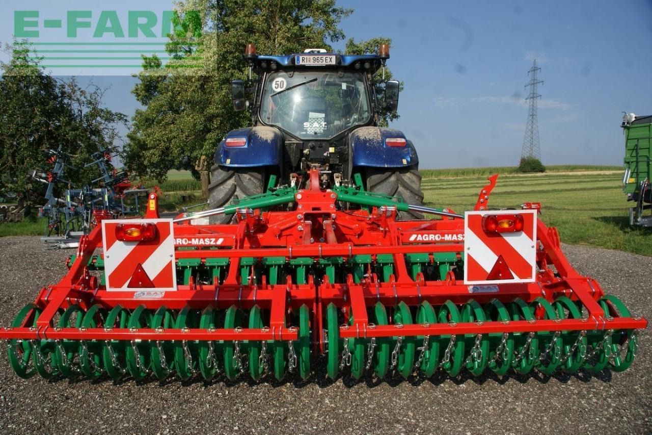 Agro-Masz bt 40 - aktion lagermaschine - Cover crop: photos 1 Agro-Masz bt 40 - aktion lagermaschine - Cover crop: photos 1