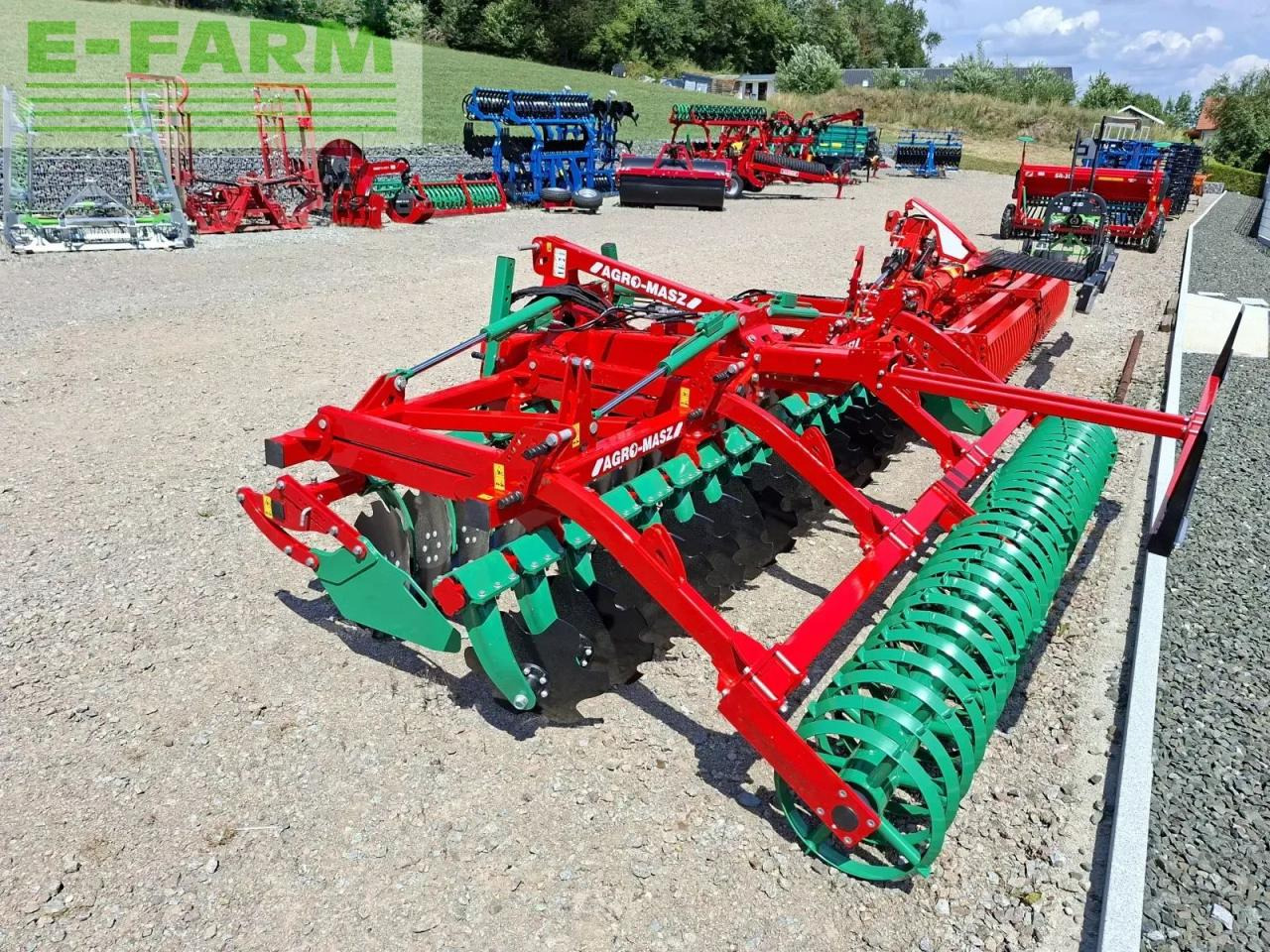 Agro-Masz bt 40 h - Cover crop: photos 1 Agro-Masz bt 40 h - Cover crop: photos 1