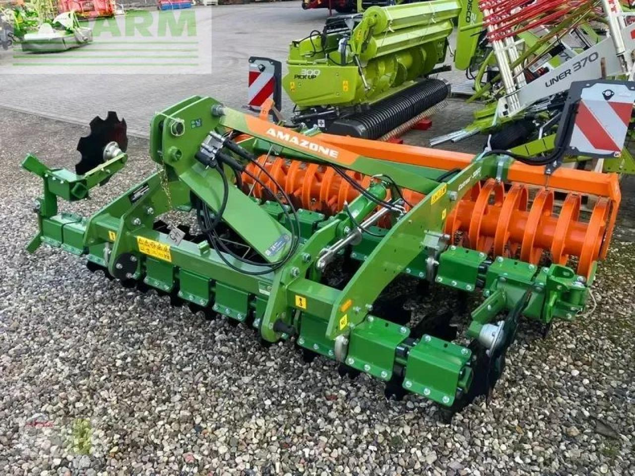 Amazone catros+ 3003 - Cover crop: photos 1 Amazone catros+ 3003 - Cover crop: photos 1