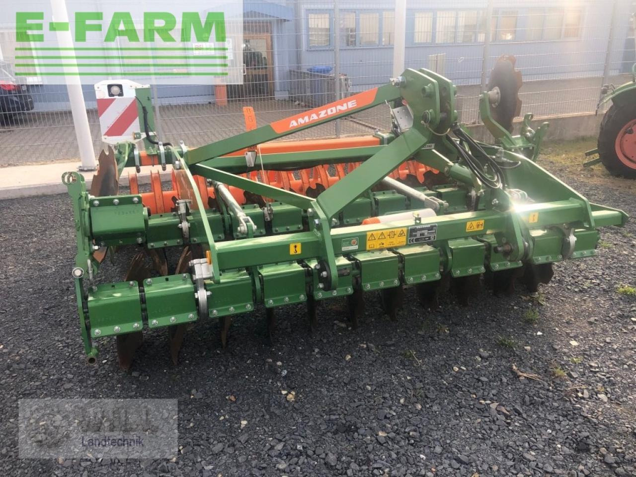 Amazone catros 3003 xl - Cover crop: photos 2 Amazone catros 3003 xl - Cover crop: photos 2