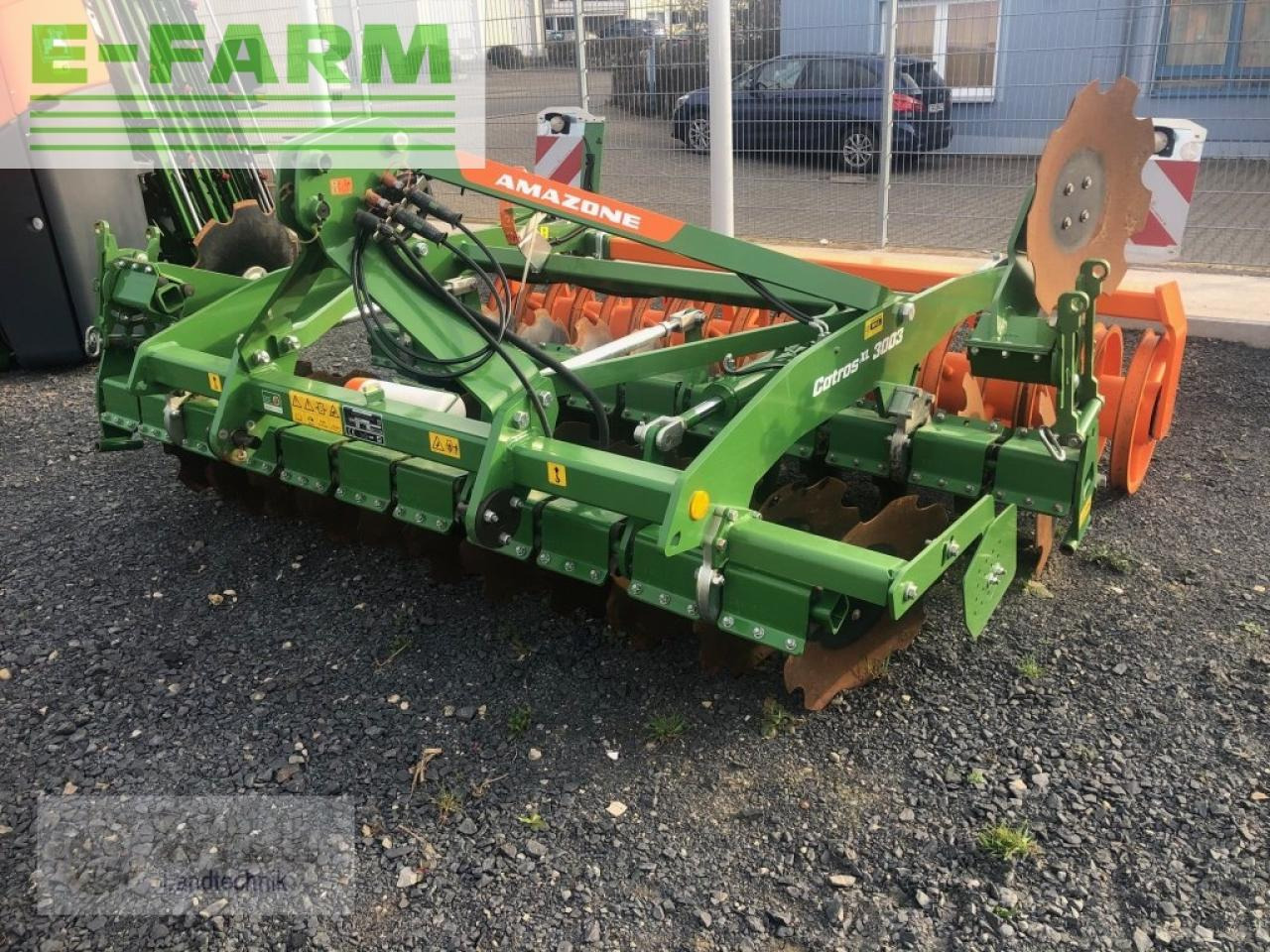 Amazone catros 3003 xl - Cover crop: photos 1 Amazone catros 3003 xl - Cover crop: photos 1