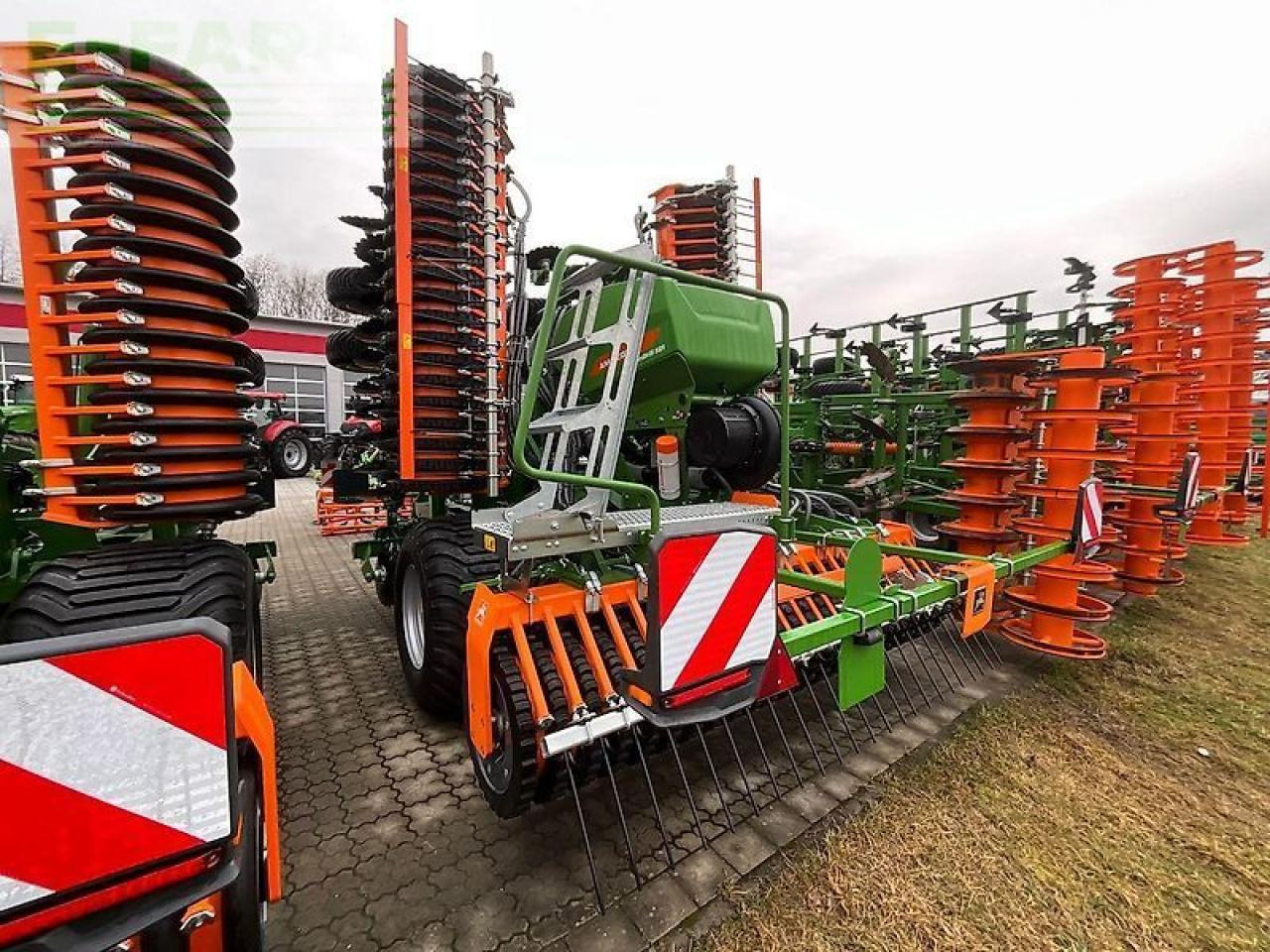 Amazone catros+ 8003-2 tx - Cover crop: photos 4 Amazone catros+ 8003-2 tx - Cover crop: photos 4