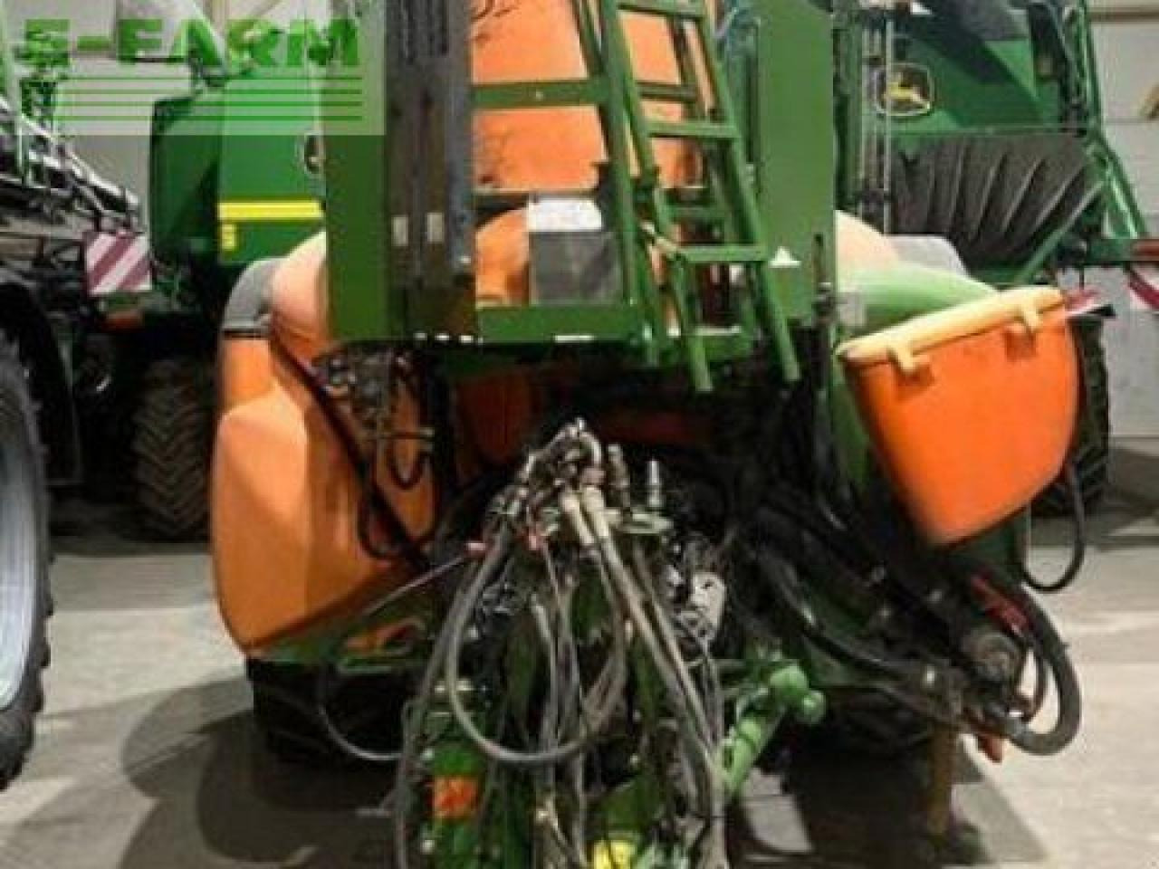 Amazone ux 4200 super - Pulvérisateur traîné: photos 2 Amazone ux 4200 super - Pulvérisateur traîné: photos 2