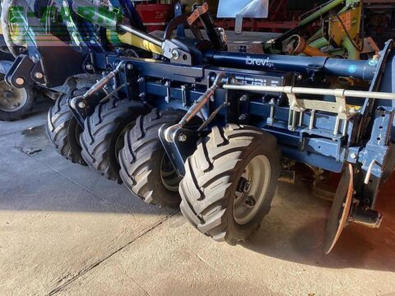 Breviglieri doble 500 - Outils du sol: photos 3 Breviglieri doble 500 - Outils du sol: photos 3