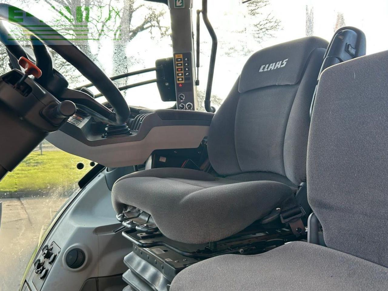 CLAAS ARION 630 - Tracteur agricole: photos 5 CLAAS ARION 630 - Tracteur agricole: photos 5