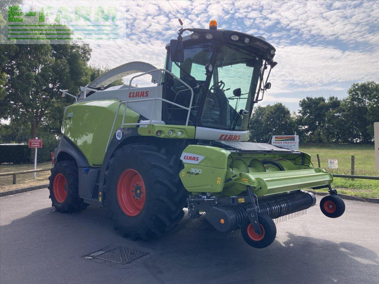 Ensileuse CLAAS JAGUAR 880 - STAGE V 4WD: photos 7