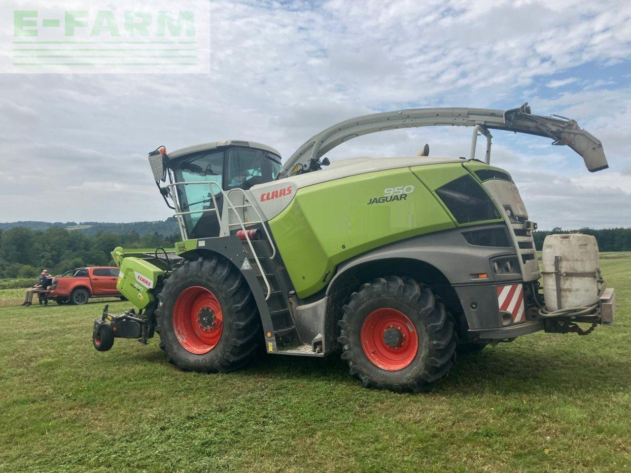 CLAAS JAGUAR 950 4WD - Ensileuse: photos 1 CLAAS JAGUAR 950 4WD - Ensileuse: photos 1