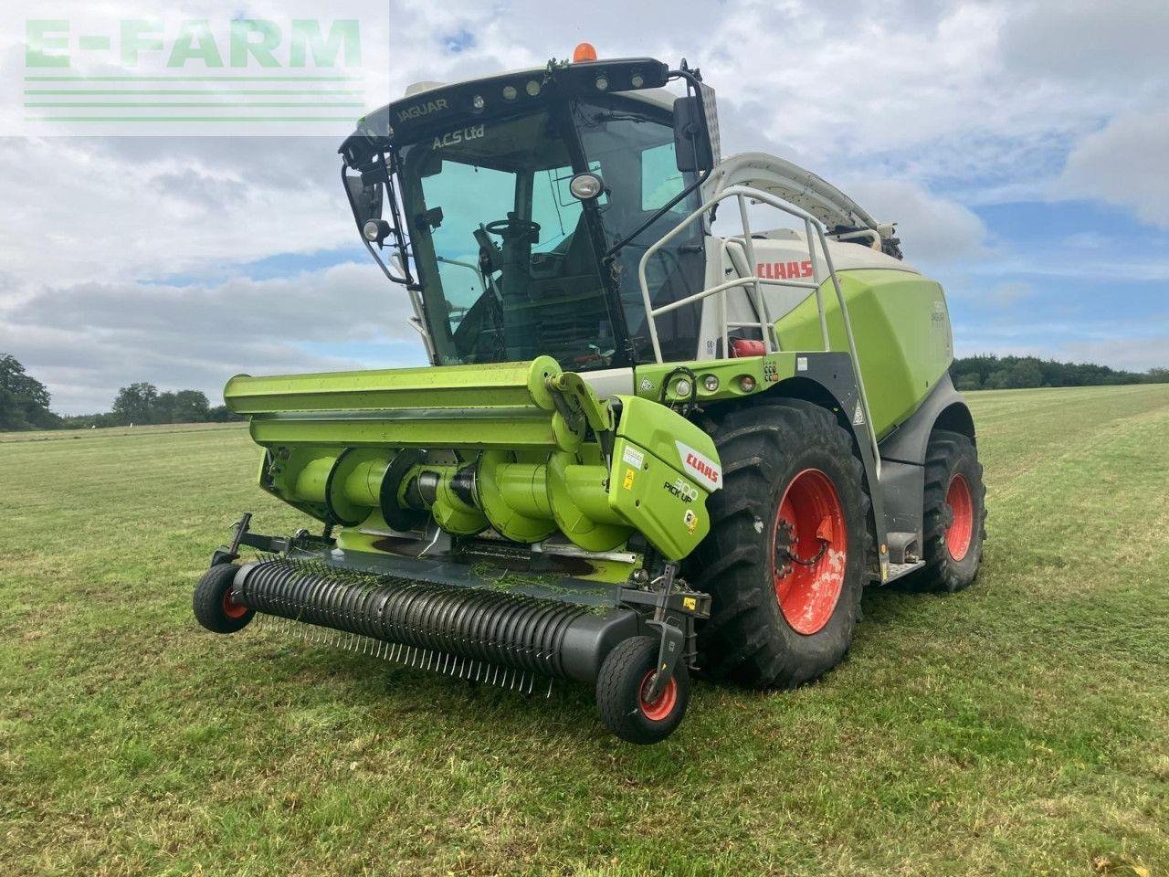 CLAAS JAGUAR 950 4WD - Ensileuse: photos 2 CLAAS JAGUAR 950 4WD - Ensileuse: photos 2