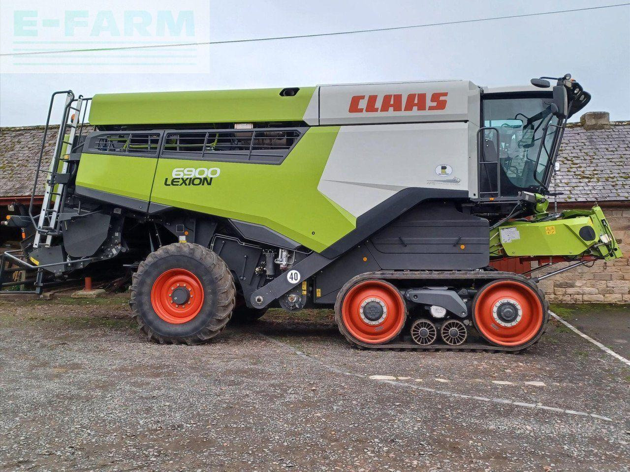 CLAAS LEXION 6900 TT - Moissonneuse-batteuse: photos 1 CLAAS LEXION 6900 TT - Moissonneuse-batteuse: photos 1