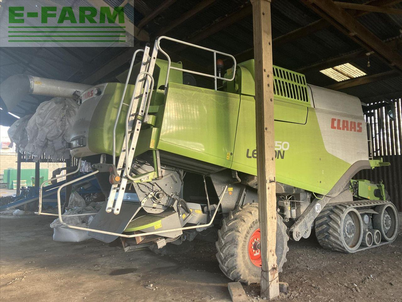 CLAAS LEXION 750 TT - Moissonneuse-batteuse: photos 2 CLAAS LEXION 750 TT - Moissonneuse-batteuse: photos 2