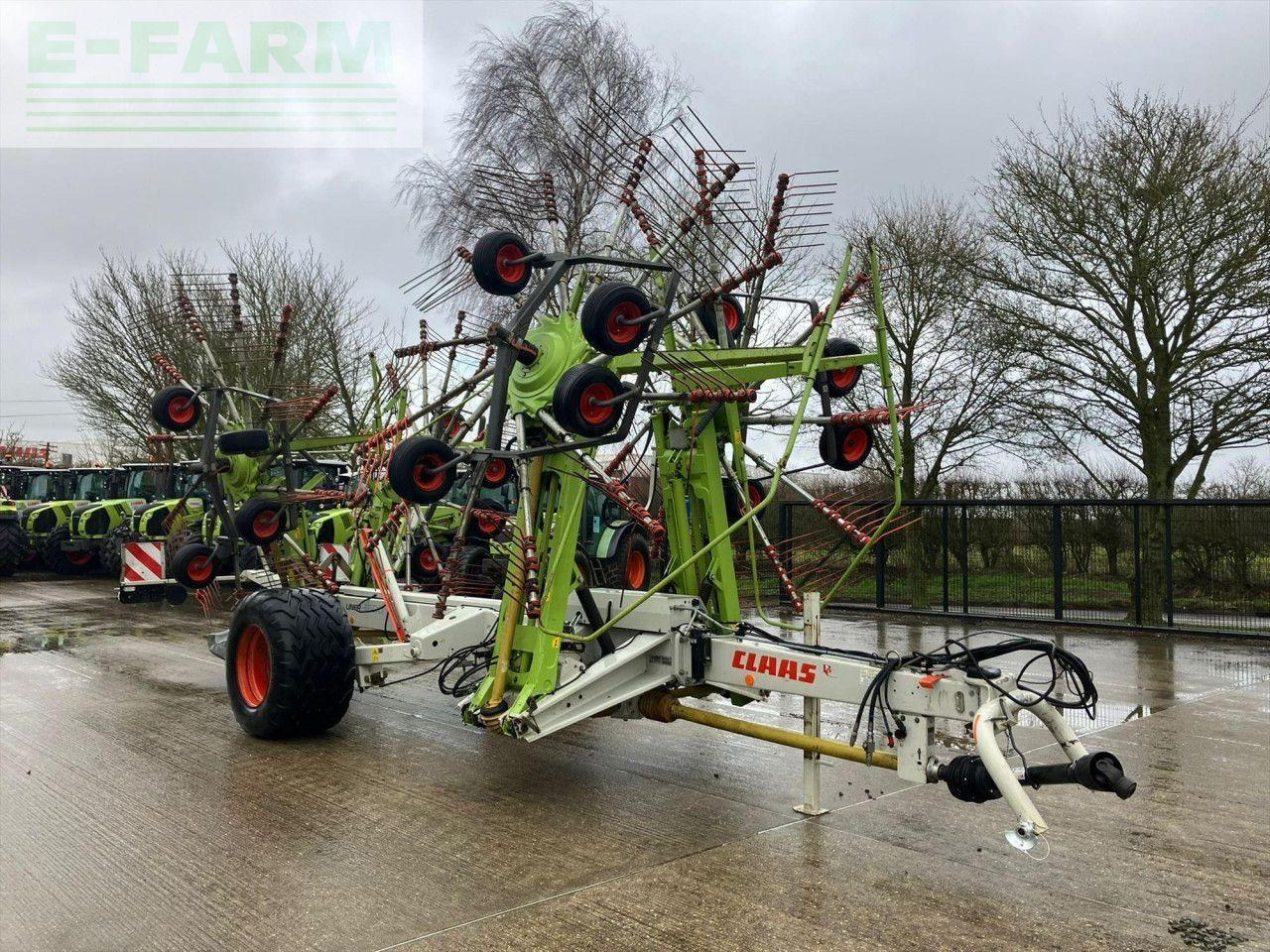 CLAAS LINER 3600 - Faneuse: photos 3 CLAAS LINER 3600 - Faneuse: photos 3