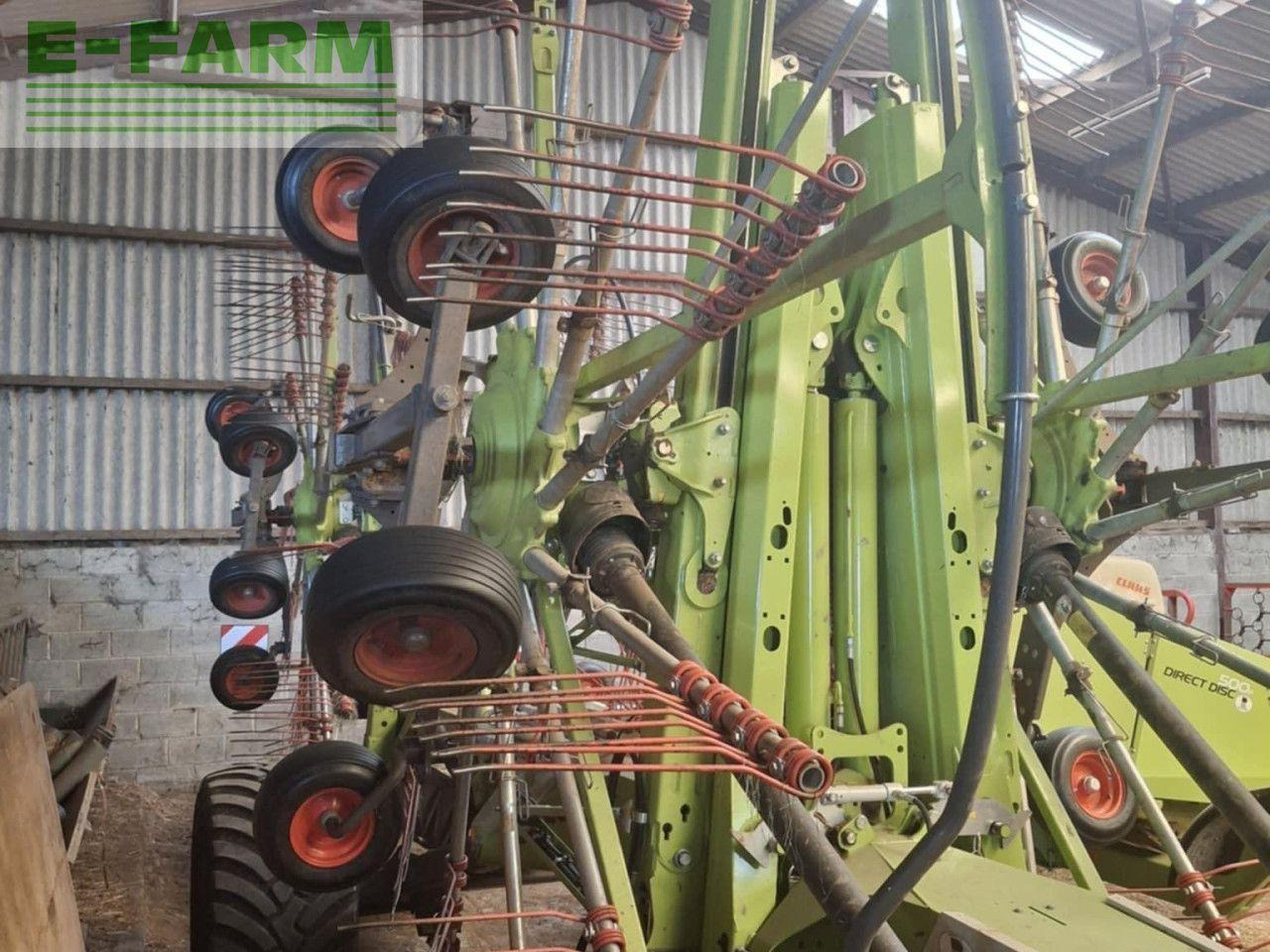 CLAAS LINER 4800 - Faneuse: photos 4 CLAAS LINER 4800 - Faneuse: photos 4