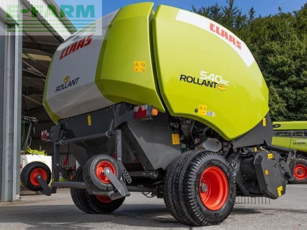 CLAAS ROLLANT 540 R - Presse à balles cubiques: photos 3 CLAAS ROLLANT 540 R - Presse à balles cubiques: photos 3