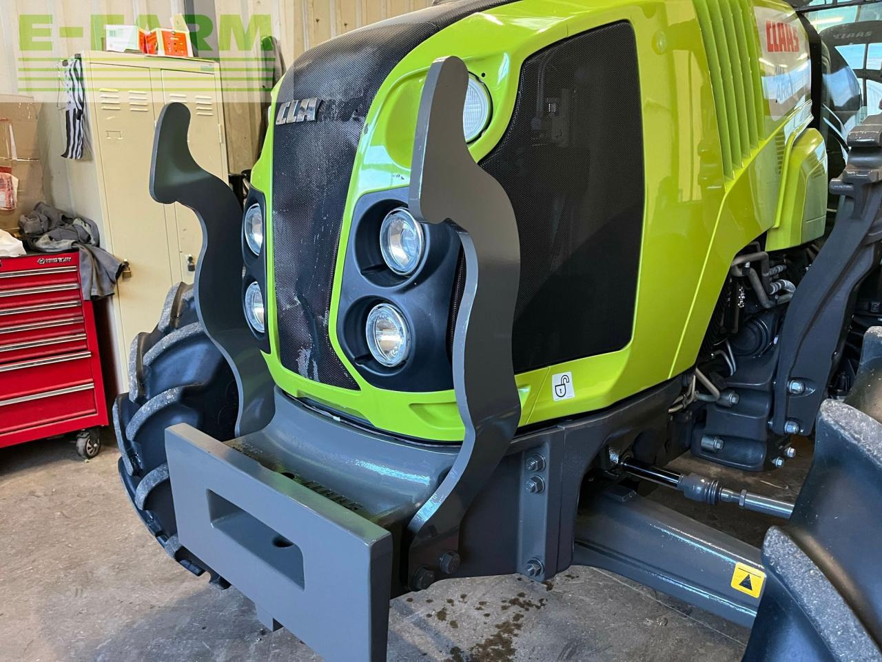 CLAAS arion 410 (a52/100) - Tracteur agricole: photos 4 CLAAS arion 410 (a52/100) - Tracteur agricole: photos 4