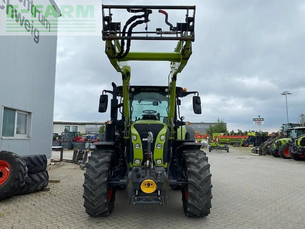 CLAAS arion 510 st4 cmatic - Tracteur agricole: photos 3 CLAAS arion 510 st4 cmatic - Tracteur agricole: photos 3