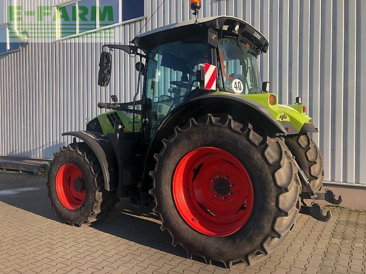 CLAAS arion 550 cm cis+ - Tracteur agricole: photos 4 CLAAS arion 550 cm cis+ - Tracteur agricole: photos 4