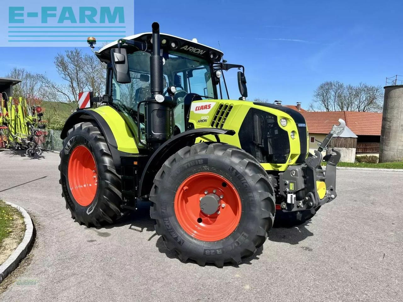 CLAAS arion 550 cmatic cebis CMATIC CEBIS - Tracteur agricole: photos 1 CLAAS arion 550 cmatic cebis CMATIC CEBIS - Tracteur agricole: photos 1