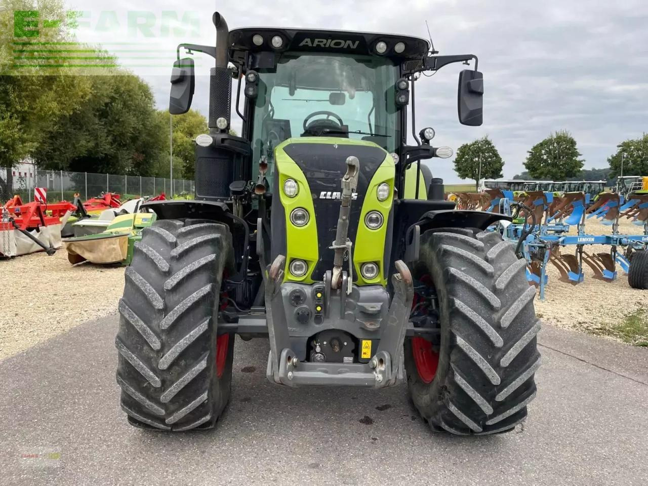 CLAAS arion 550 cmatic cebis preisreduziert CMATIC CEBIS - Tracteur agricole: photos 3 CLAAS arion 550 cmatic cebis preisreduziert CMATIC CEBIS - Tracteur agricole: photos 3